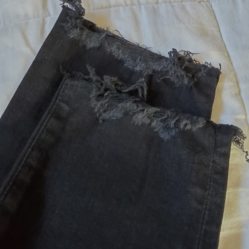 AG Jeans - Picture 2 of 4